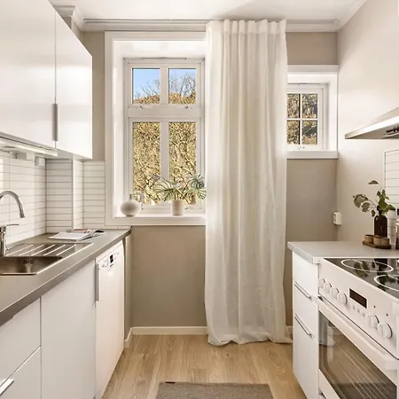 Townhouse In *