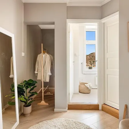 Apartman Townhouse In *